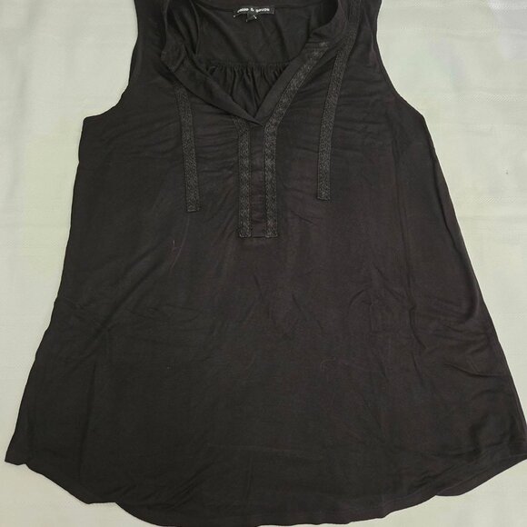 Women's Size Med Solid Black Sleeveless Embroidered Tunic - Picture 9 of 9